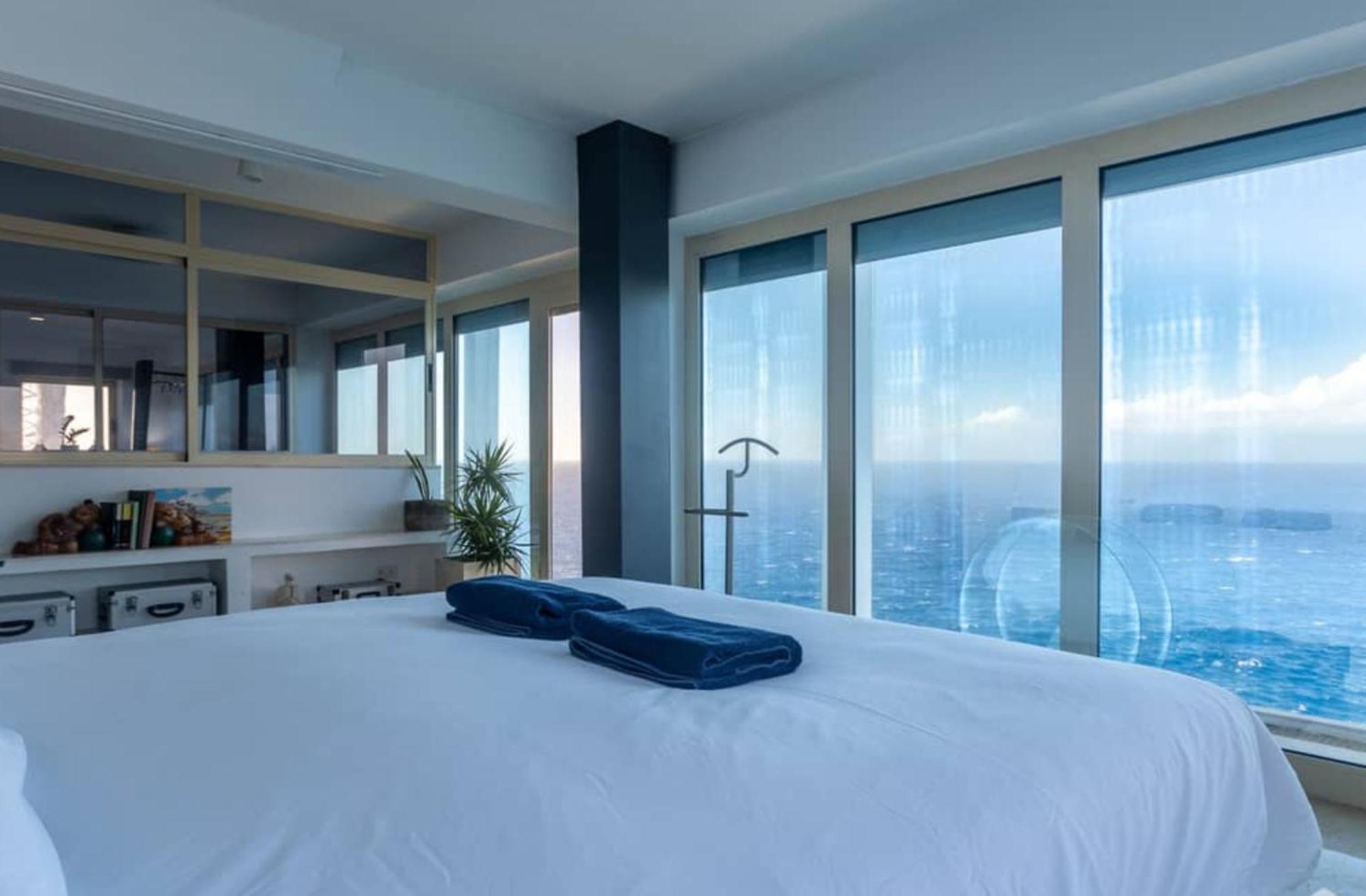 VIP seafront villa El Toro  Extérieur photo